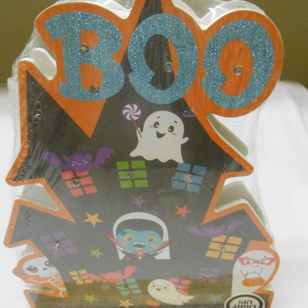 NEW Happy Halloween LED light up wall hanging Haunted House battery operated 🎃